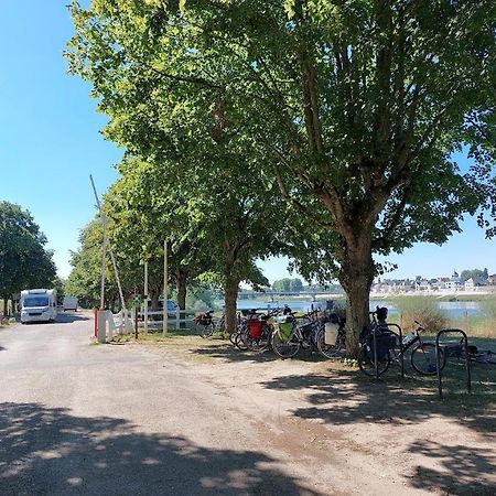 Camping La Maltournee Sigloy Exteriör bild